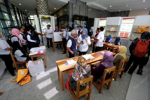 PTJ09_08052018_PEMERHATI_SPR