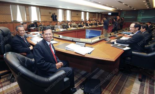 MUHYIDDIN YASSIN