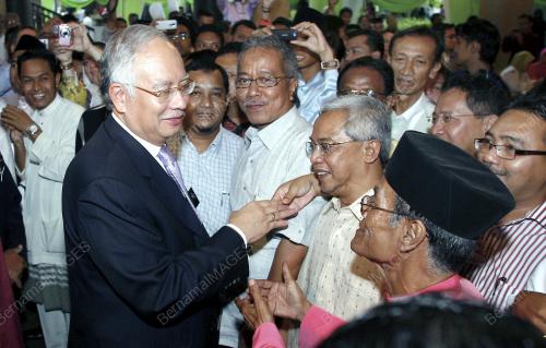 MOHD NAJIB TUN ABDUL RAZAK