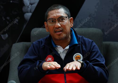 DATUK SERI AHMAD FAIZAL AZUMU