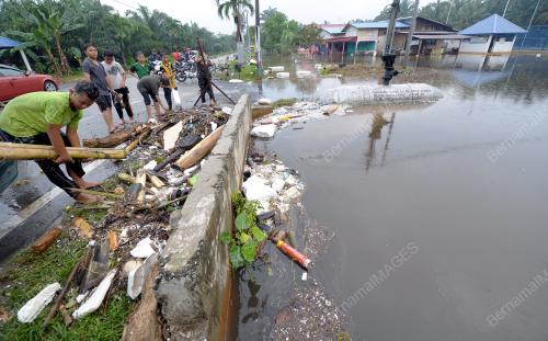 PTJ09_08112012_BANJIR