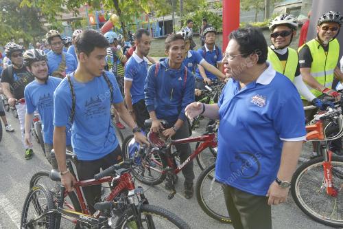 PTJ09_08112015_FUN_RIDE