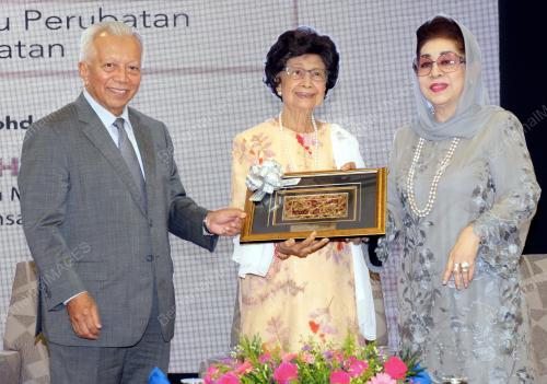 PTJ09_08112018_PELANCARAN