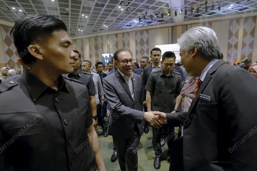 DATUK SERI ANWAR IBRAHIM