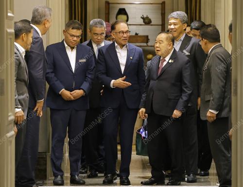 DATUK SERI ANWAR IBRAHIM