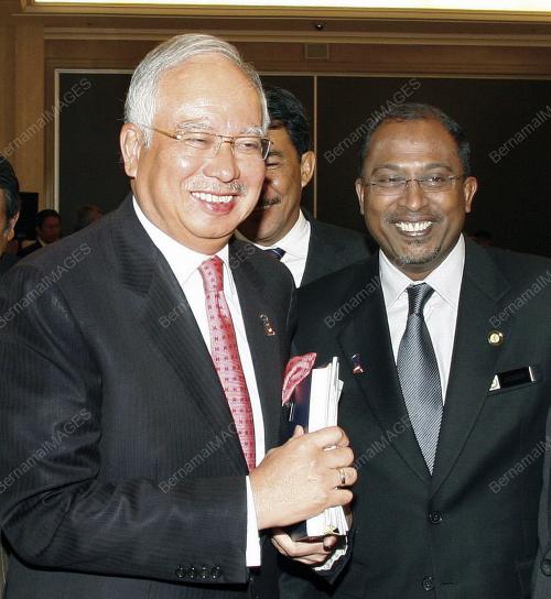 MOHD NAJIB TUN ABDUL RAZAK