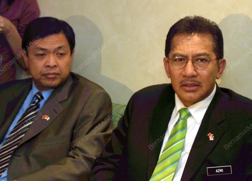 AZMI KHALID