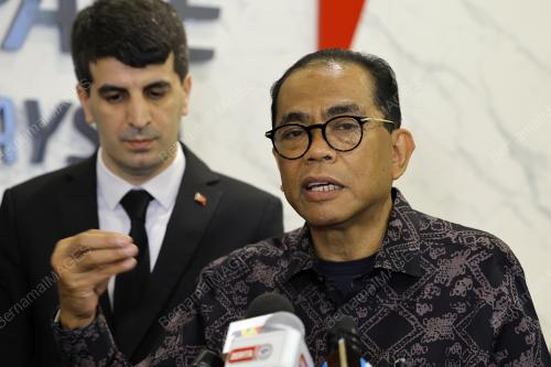 DATUK SERI MOHAMED KHALED NORDIN