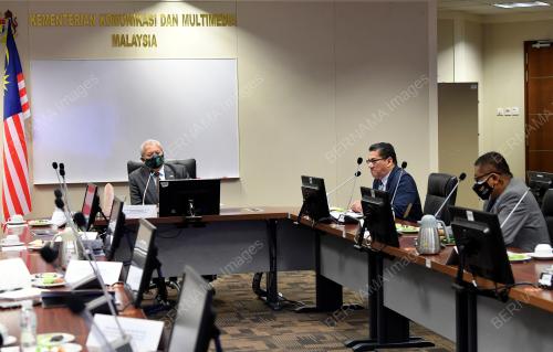 TAN SRI ANNUAR MUSA