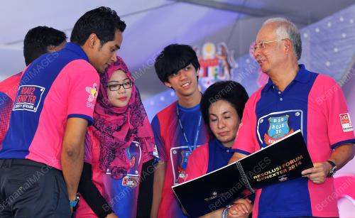 PTJ09_09112014_GENEXTER