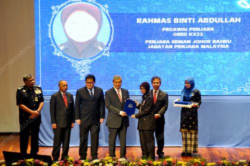 PTJ09_10032016_APC