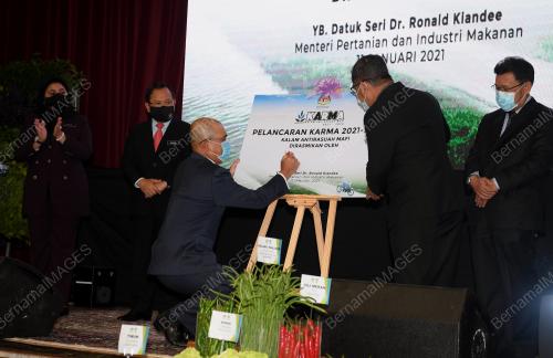 DATUK SERI DR RONALD KIANDEE