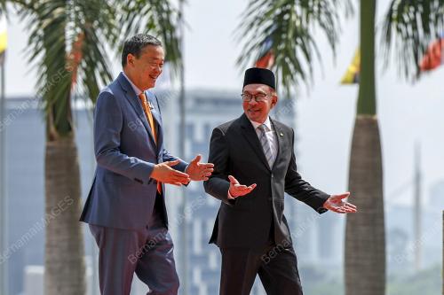 DATUK SERI ANWAR IBRAHIM