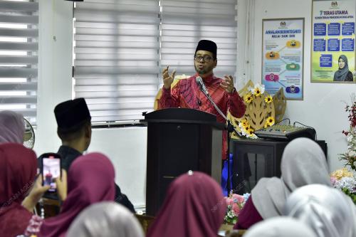DR ZULKIFLI HASAN