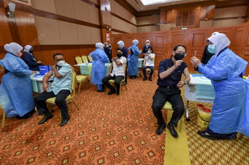 PTJ09_12112021_DOS_PENGGALAK