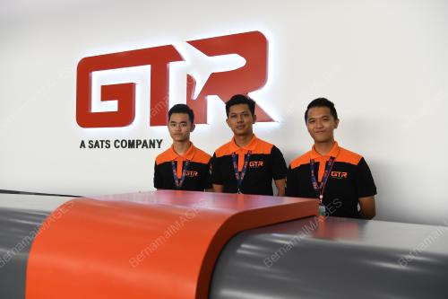 GROUND TEAM RED