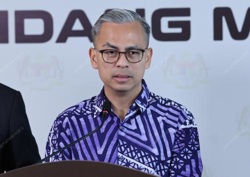 DATUK FAHMI FADZIL