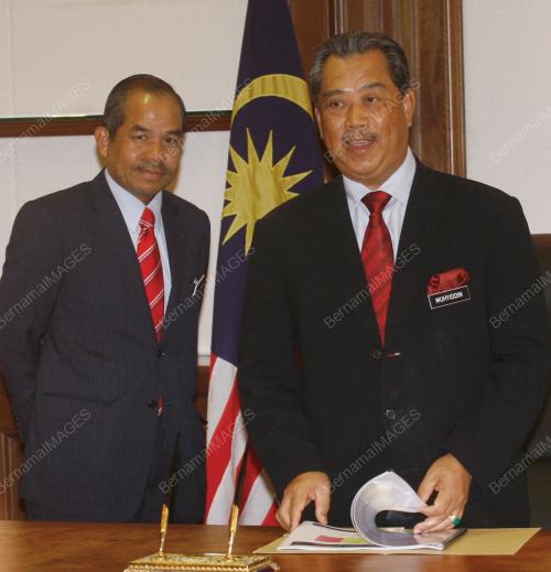 MUHYIDDIN YASSIN