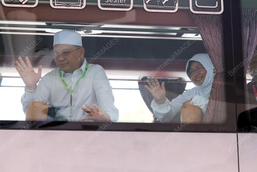 DATUK DR MOHD NA'IM MOKHTAR