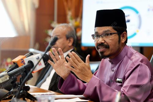DATUK SERI DR MOHD UZIR MAHIDIN
