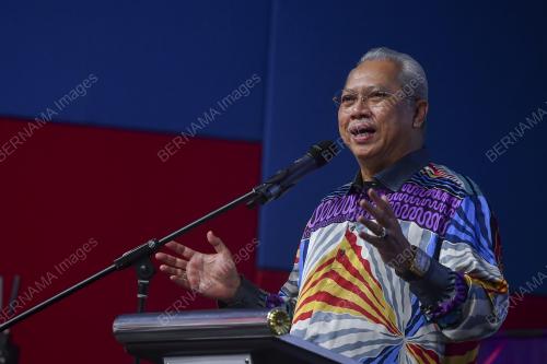 TAN SRI ANNUAR MUSA
