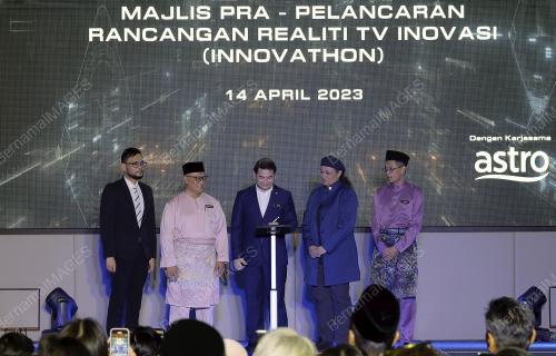 RAFIZI RAMLI