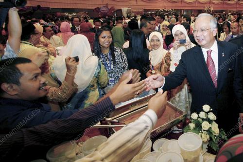 MOHD NAJIB TUN ABDUL RAZAK