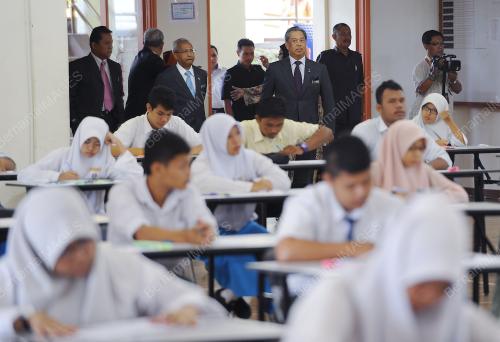 TAN SRI MUHYIDDIN YASSIN