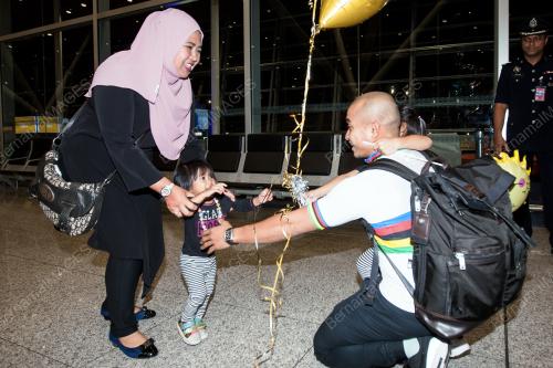 PTJ09_16042017_SAMBUT_KLIA