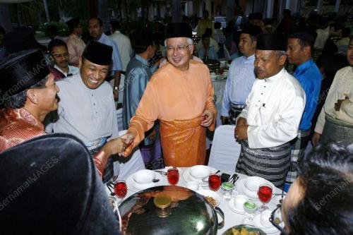 MOHD NAJIB TUN ABDUL RAZAK