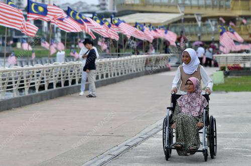 TINJUAN CUTI UMUM HARI MALAYSIA 2022