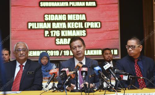 DATUK AZHAR AZIZAN HARUN