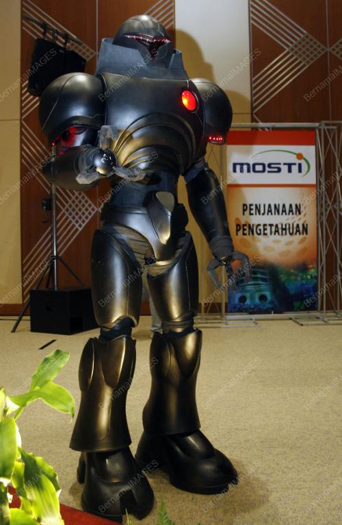 MAXIMUS ONGKILI