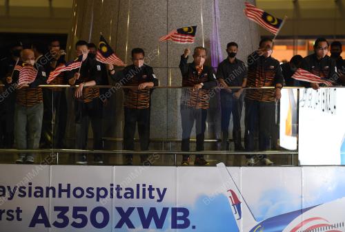TAN SRI MUHYIDDIN YASSIN