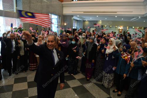 DATUK SERI DR WAN JUNAIDI TUANKU JAAFAR