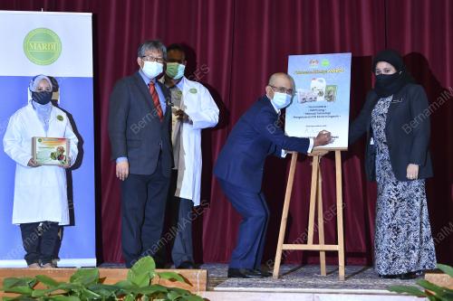 DATUK SERI DR RONALD KIANDEE