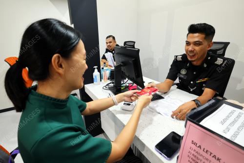 PEMBUKAAN PEJABAT PASPORT SHAFTSBURY PUTRAJAYA
