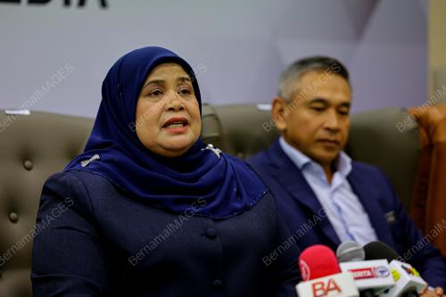 DATUK RUBIAH WANG