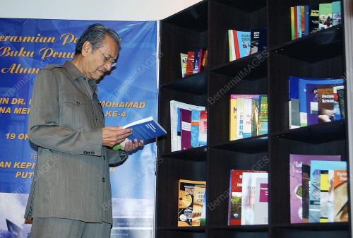 MAHATHIR MOHAMAD