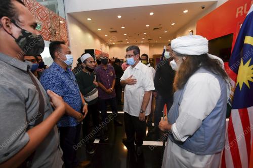 DATUK SAIFUDDIN ABDULLAH