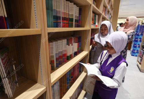 PERASMIAN KEDAI BUKU