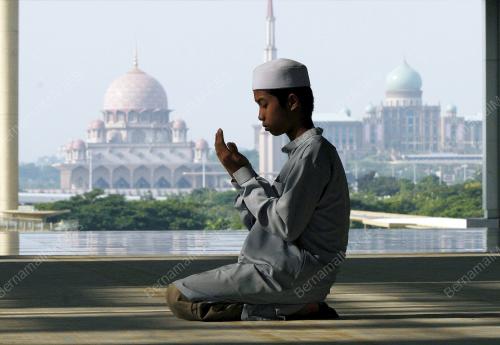 MASJID TUANKU MIZAN ZAINAL ABIDIN