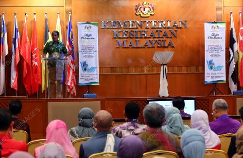 KHAIRY JAMALUDDIN