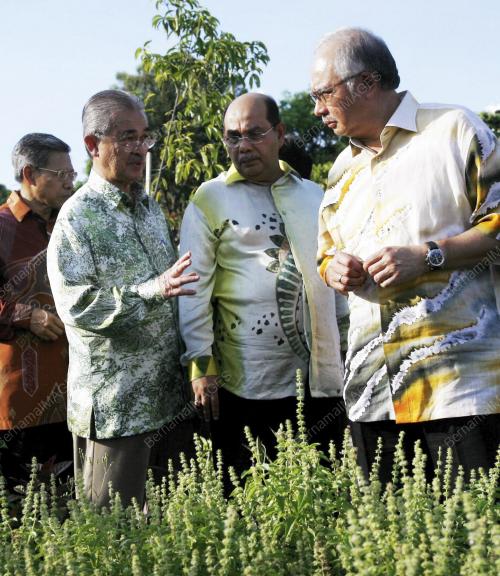 ABDULLAH AHMAD BADAWI