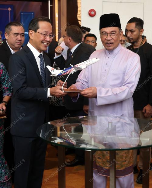 DATUK SERI ANWAR IBRAHIM