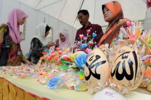 KARNIVAL USAHAWAN DESA 2011