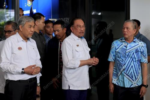 DATUK SERI ANWAR IBRAHIM