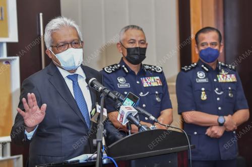 DATUK SERI HAMZAH ZAINUDIN