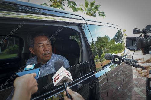 DATUK SERI MOHAMAD HASAN