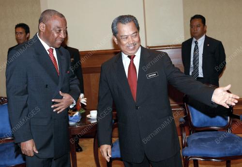 MUHYIDDIN YASSIN